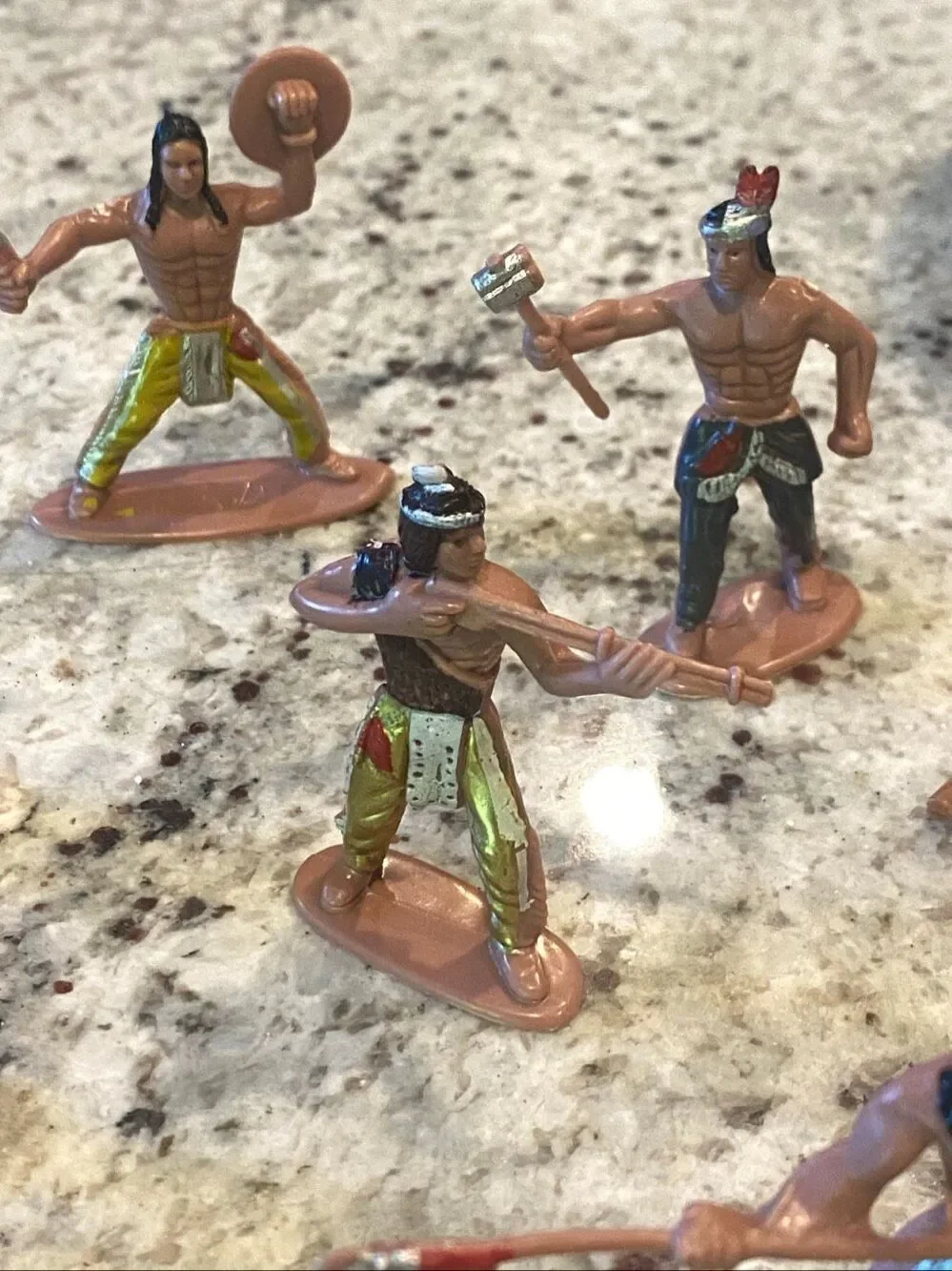 Plastic Native American Indian Warrior Toy Figures Lot of 8 Accessories